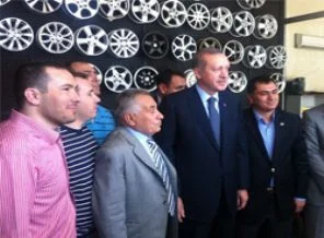 Erdoğan'dan esnaf ziyareti
