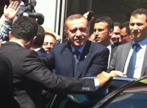 Erdoğan'ın aracı bir anda durdu