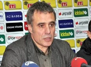 Ersun Yanal, Fenerbahçe'yle görüşmek için İstanbul'da