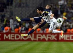 F.Bahçe havlu attı!
