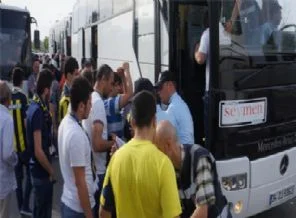 F.Bahçe taraftarının otobüsü polisi bile şaşırttı