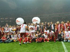 Galatasaray şampiyonluk kutlamasını iptal etti