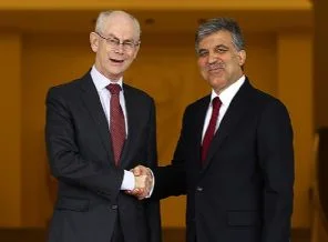 Gül Rompuy ile bir araya geldi