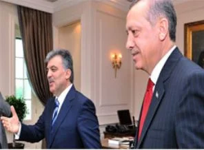 Gül'ün masasında bekleyen kararname