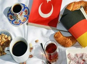 Gurbetçilerden Almanya'ya eşitlik talebi