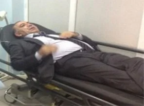 Gürsel Tekin hastaneye kaldırıldı