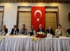 Heyet Sivas'ta STK'lar ile görüştü