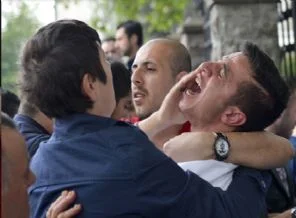 Holigan kurbanı Burak toprağa verildi