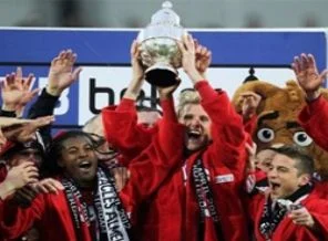 Hollanda Birinci Futbol Ligi'nde (Eredivisie) şampiyon belli oldu