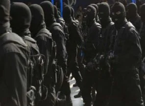 İran: Suriye'de askerimiz olduğu uydurma