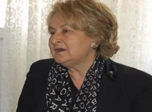 Kezban Hatemi: Biz köprü olmaya çalışıyoruz