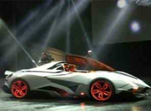 Lamborghini'den tek koltuklu otomobil