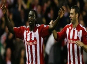 Müslüman futbolcuya saygısız şaka!