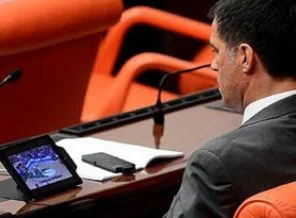 O fotoğraf Hakan Şükür'ü çileden çıkardı