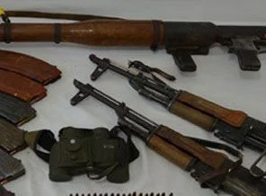 Okul çantasından çıkanlar polisi bile şaşırttı