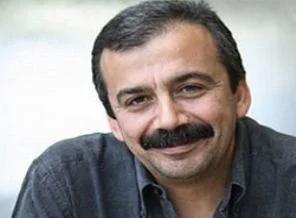Önder'den Bahçeli'ye: Dilimize dikkat edelim! Terörist dediğiniz..
