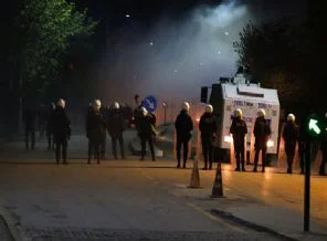 Polislere bozuk kumanya dağıtıldığı iddiası