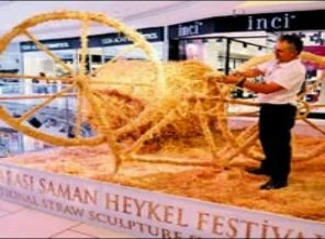 Prime Mall'ün Saman Festivali'ne sanatçı akını