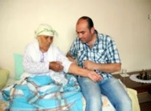 Reyhanlı'da hastaneye gidemeyenlere evde sağlık hizmeti