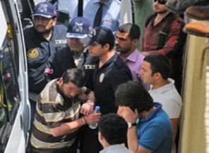 Reyhanlı gözaltılarında 4 kişi daha adliyede