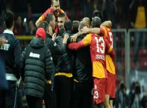 ŞAMPİYON GALATASARAY!