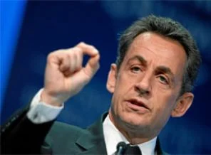 Sarkozy, İsrail'de bağımsız Filistin çağrısı yaptı