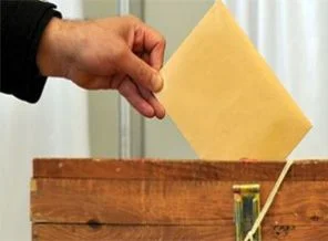 Seçim barajının yüzde 3'e indirilme önerisi komisyonda