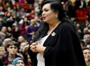 Sinemanın Sultanı'ndan akil insanlara destek!