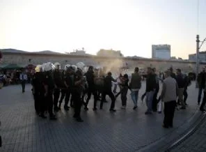Taksim'de olaylar çıktı!