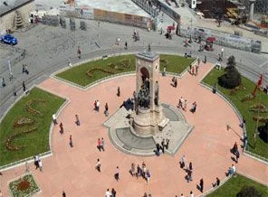 Taksim'in yüzde 70'i tamam