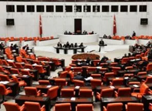 TBMM'de oturduğu yeri hiç değiştirmedi