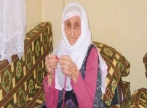 Türkiye'nin en yaşlı kadını hayatını kaybetti