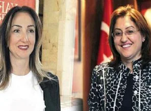 Uçakta bakan ile vekil birbirine girdi!