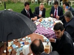 Yağmur duasından 10 dakika sonra..