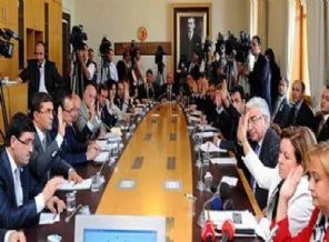 Yargı ve yürütmeye anayasa ayarı