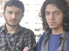YÖK'ü protesto afişine uzaklaştırma cezası