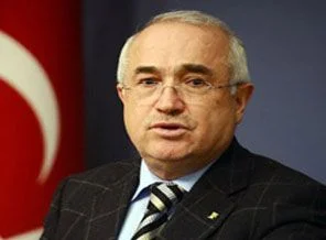 AB'ye bir tepki de Cemil Çiçek'ten geldi