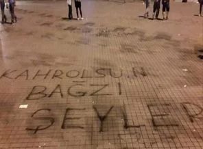 Ahmet Hakan'dan 'en deli, en şahane 20 Gezi sloganı'