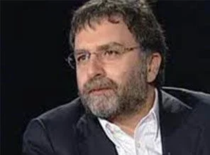 Ahmet Hakan hastaneye kaldırıldı!