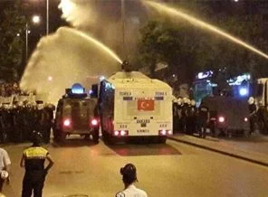 Ankara'da Ethem Sarısülük anmasına TOMA'lı müdahale