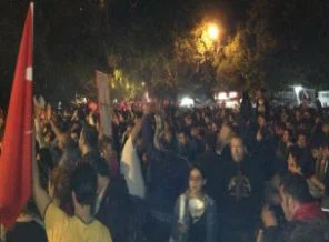 Ankara'da 'gazsız' ve 'polissiz' gece