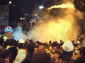 Ankara'da göstericilere polis müdahalesi