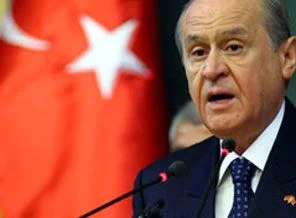 Bahçeli, Erzurum'da