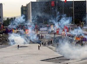 Baluken: Valilik ve Emniyet, Sarısülük'ü vuran polisi neden koruyor