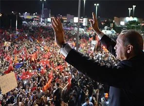 Başbakan'a coşkulu karşılama dünya basınında