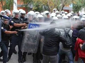 Biber gazı ilk kez 'silah' olarak tanımlandı