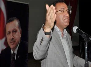Bozdağ'dan Merkel'e sert uyarı