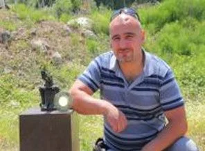 Bu silah sistemi gördüğünü vuruyor