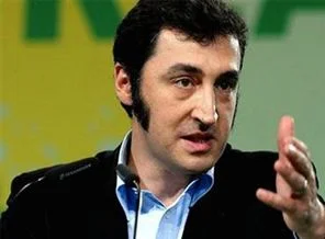 Cem Özdemir: Erdoğan bindiği dalı kesiyor