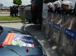 'Çevik Kuvvet Ethem desene!'